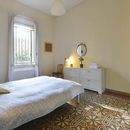 Ur-Nest Alberti - Garden Villa Appartamento *
