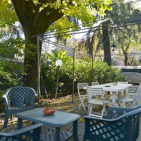 Apartment Ur-Nest Alberti - Garden Villa